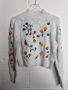 Francesca's Women's Large White Floral Embroidered Cropped Pointelle Sweater